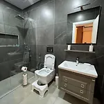 Elegant 3br Izmit Apartments- Mountain View Apartman *