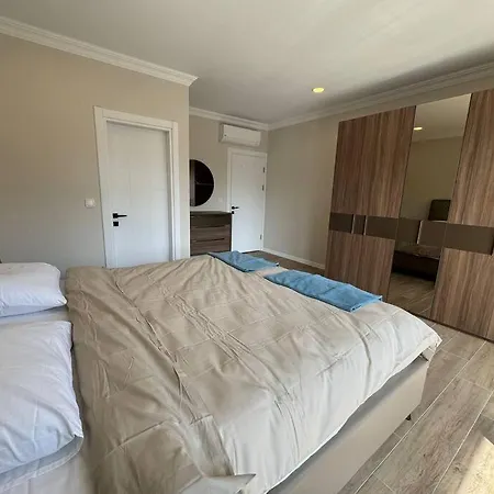 Luxurious 2br And 3br Izmit Apartments- Mountain View