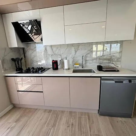 Luxurious 3br Izmit Apartments- Mountain View *