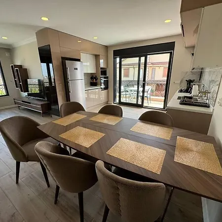 Apartment Luxurious 2br And 3br Izmit Apartments- Mountain View *