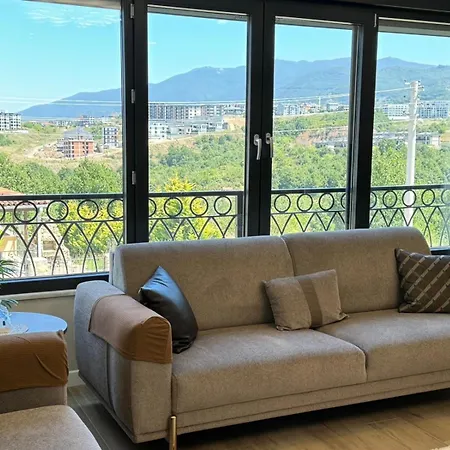 Luxurious 3br Izmit Apartments- Mountain View * Kocaeli