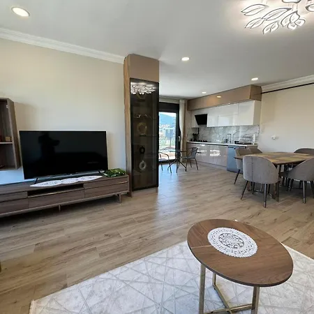 Apartment Luxurious 2br And 3br Izmit Apartments- Mountain View Kocaeli