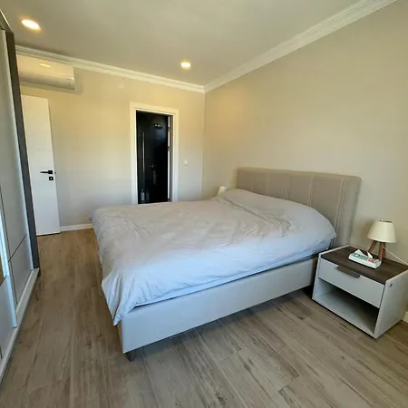Luxurious 2br And 3br Izmit Apartments- Mountain View